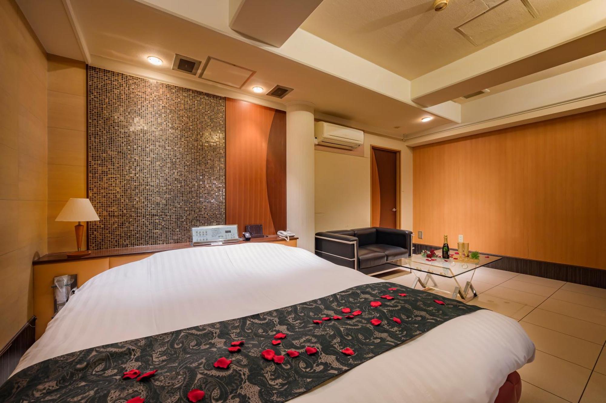 Hotel Mobilia (Adults Only) Tsurugashima 외부 사진